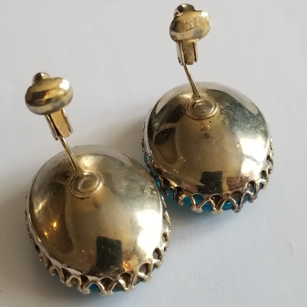 Vintage huge Coro clip earrings big aqua blue glass gems facted oval glam jewel